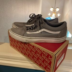 Old Skool Vans (M 10.5)